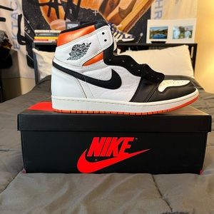Nike Jordan 1 Electric Orange